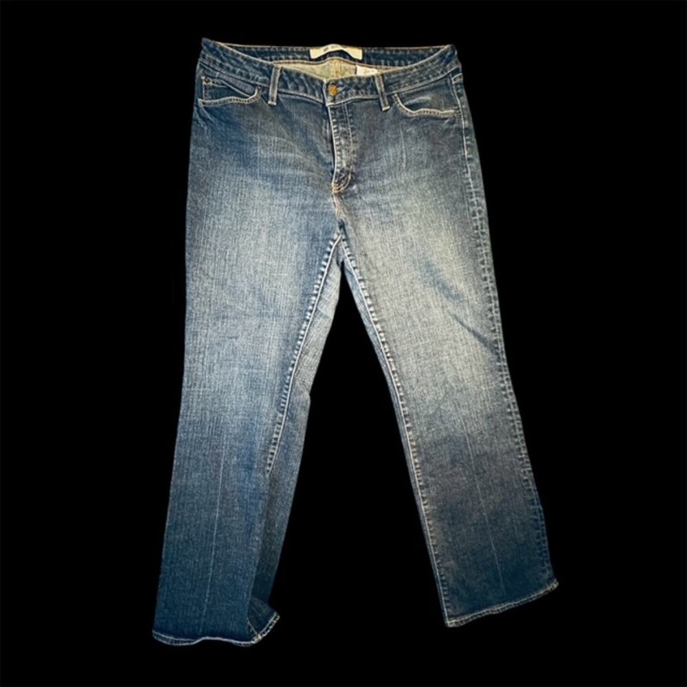 Gap Womens Denim Jeans Bootcut Stretch Regular Fit  Size 16 x 36 Irregular
